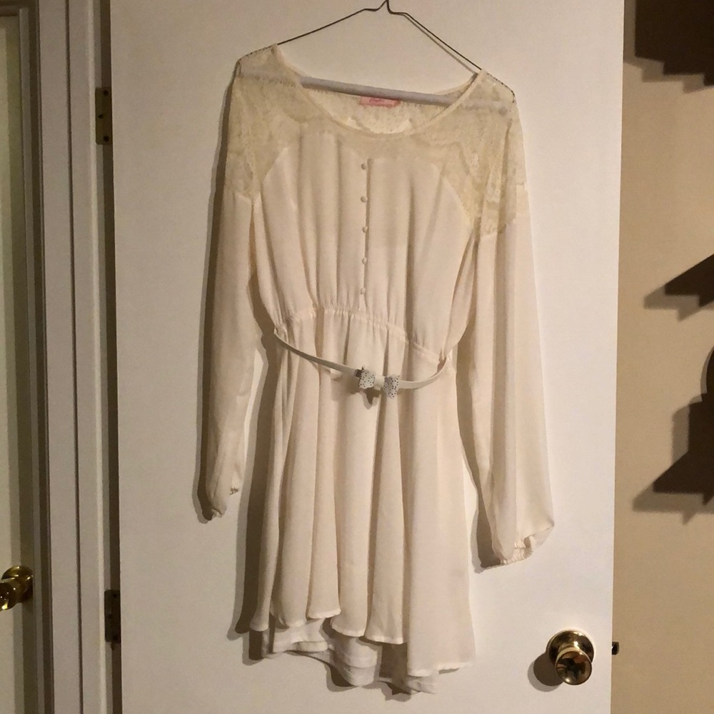 Candies Mini Ivory/ Cream long sleeved dress